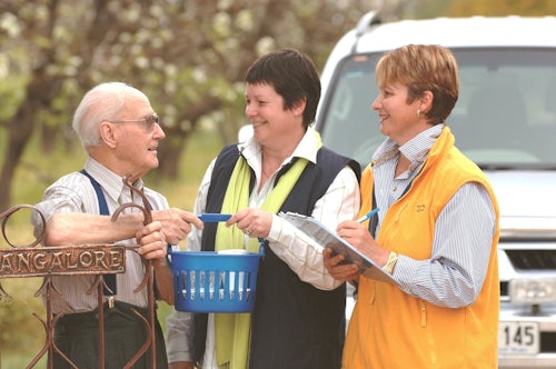 Link to Volunteers celebrated on National Meals on Wheels Day article