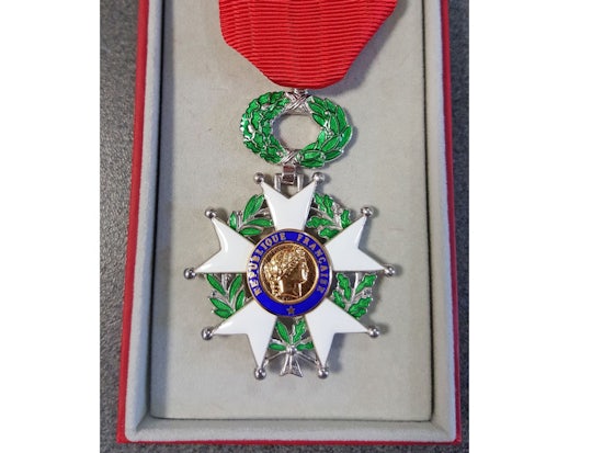 <p>Ross Kingston was awarded with the prestigious French Legion of Honour for his services on D-Day in 1944</p>
