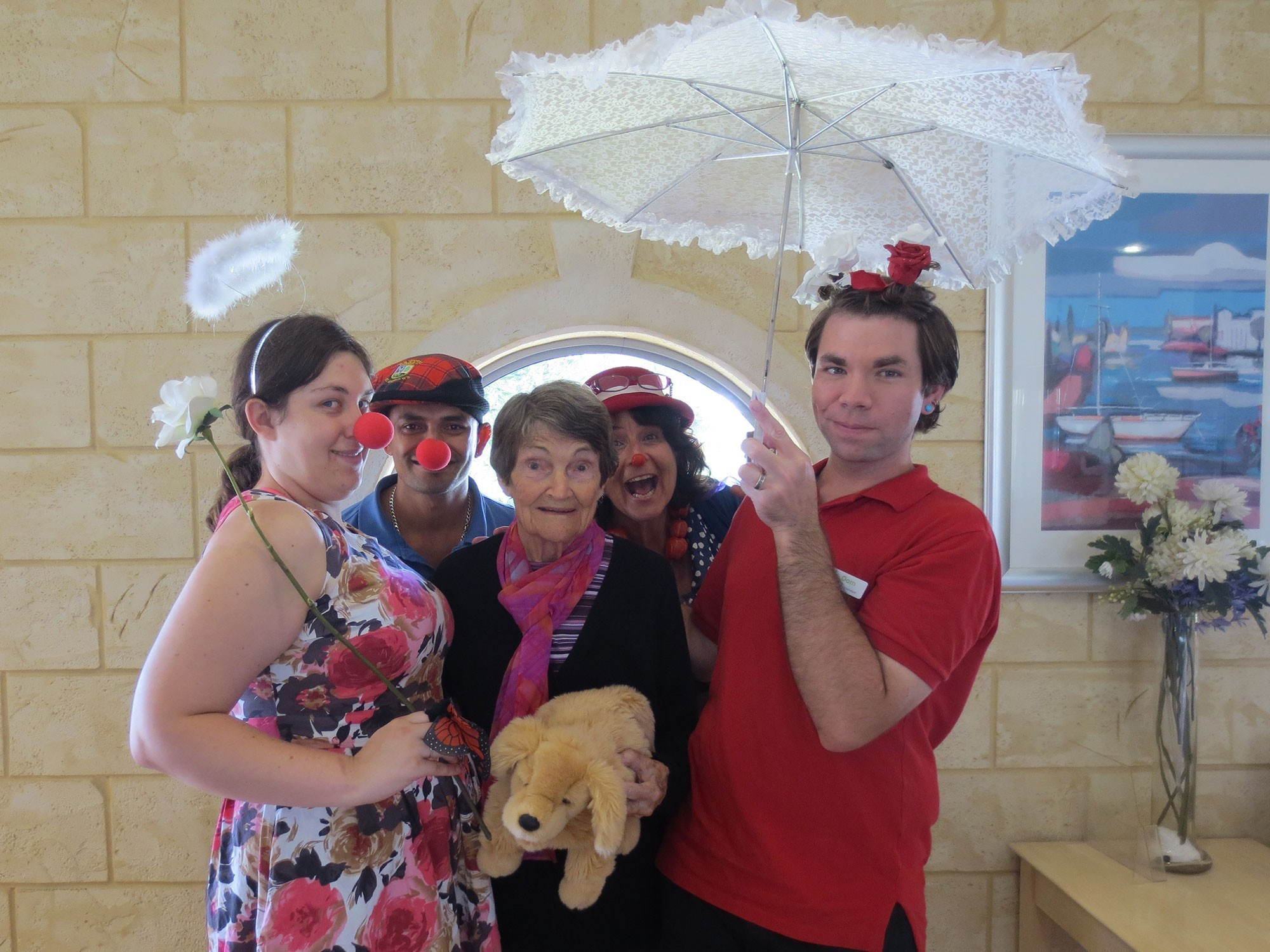 <p>Every week residents at Wearne Cottesloe are visited by an Elder Clown from The Humour Foundation.</p>
