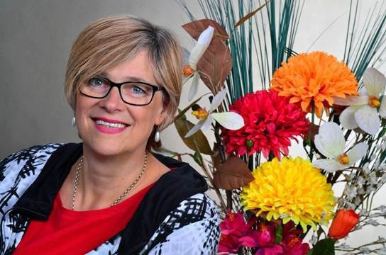 <p>Avondrust Lodge Manager Ann van Dam</p>
