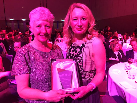 <p>Lizzie Dodd and Stroke Foundation CEO Sharon McGowan at the awards (Source: Stroke Foundation)</p>
