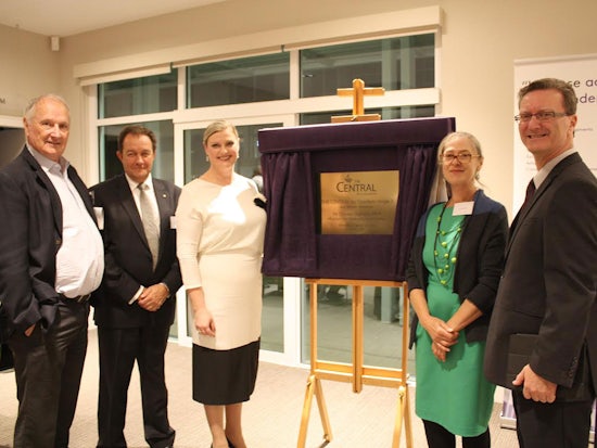 <p>Members of Goodwin Aged Care Services Board and J.G.S. Property present The Central plaque with Minister for Veterans and Seniors Gordon Ramsey (Source: Goodwin)</p>
