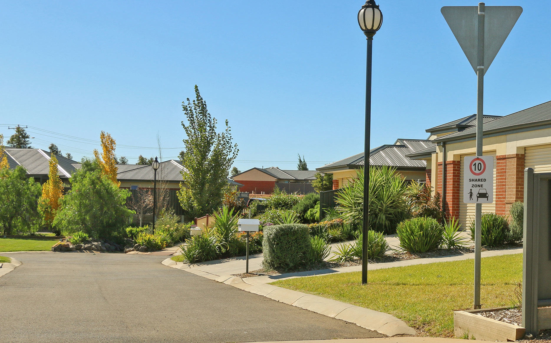 <p>Issues around retirement living were heard at a public inquiry into the sector (Source: Shutterstock) </p>
