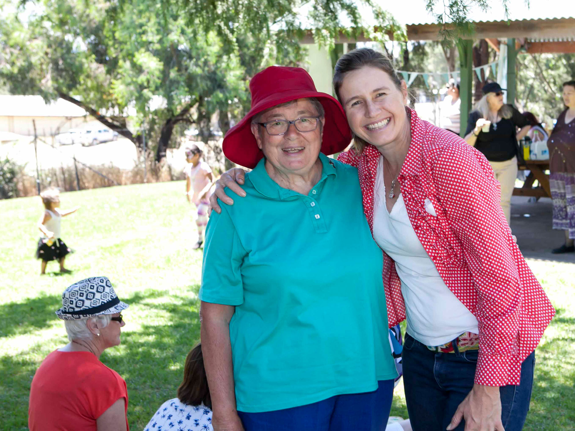 <p>Good relationships with neighbours can change communities and have a positive effect on people’s wellbeing (Photo: Julia Strang)</p>
