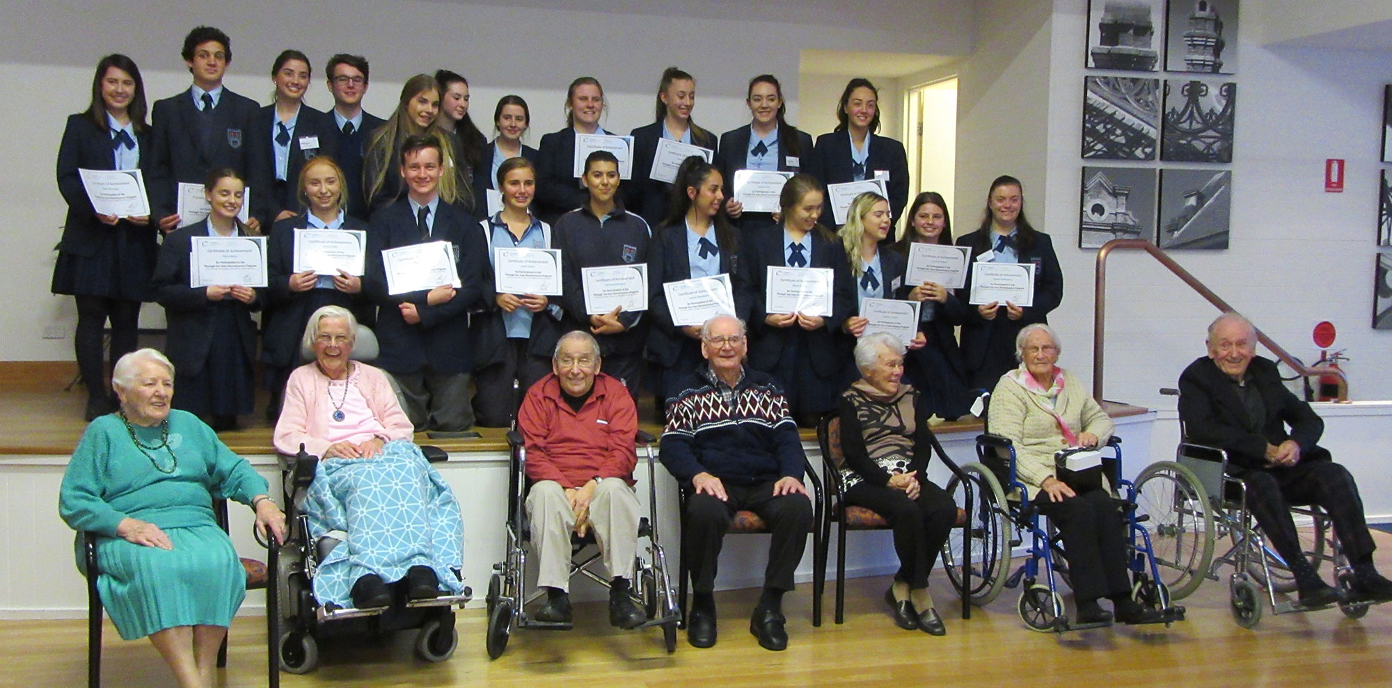 <p>Students from Magdalene Catholic High School and Carrington residents that participated in the 2016 Through Our Eyes Reminiscence Program</p>

