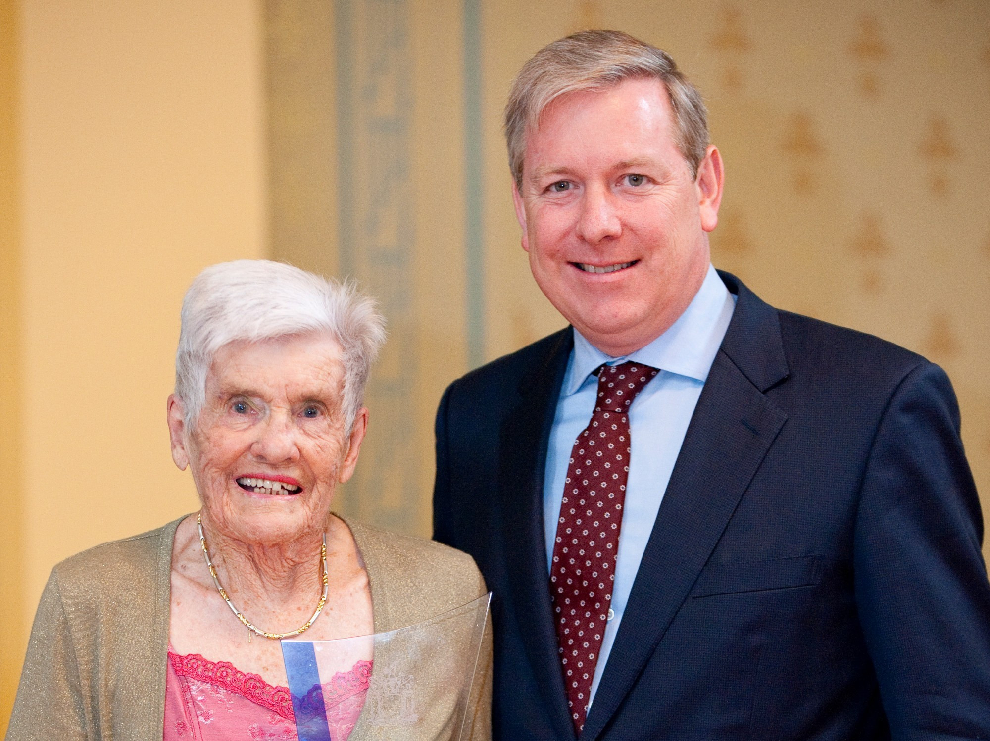 <p>Geelong volunteer Pat Smith, who was named Victorian Senior of the Year last year, is pictured with Victorian Minister for Health, David Davis.</p>
