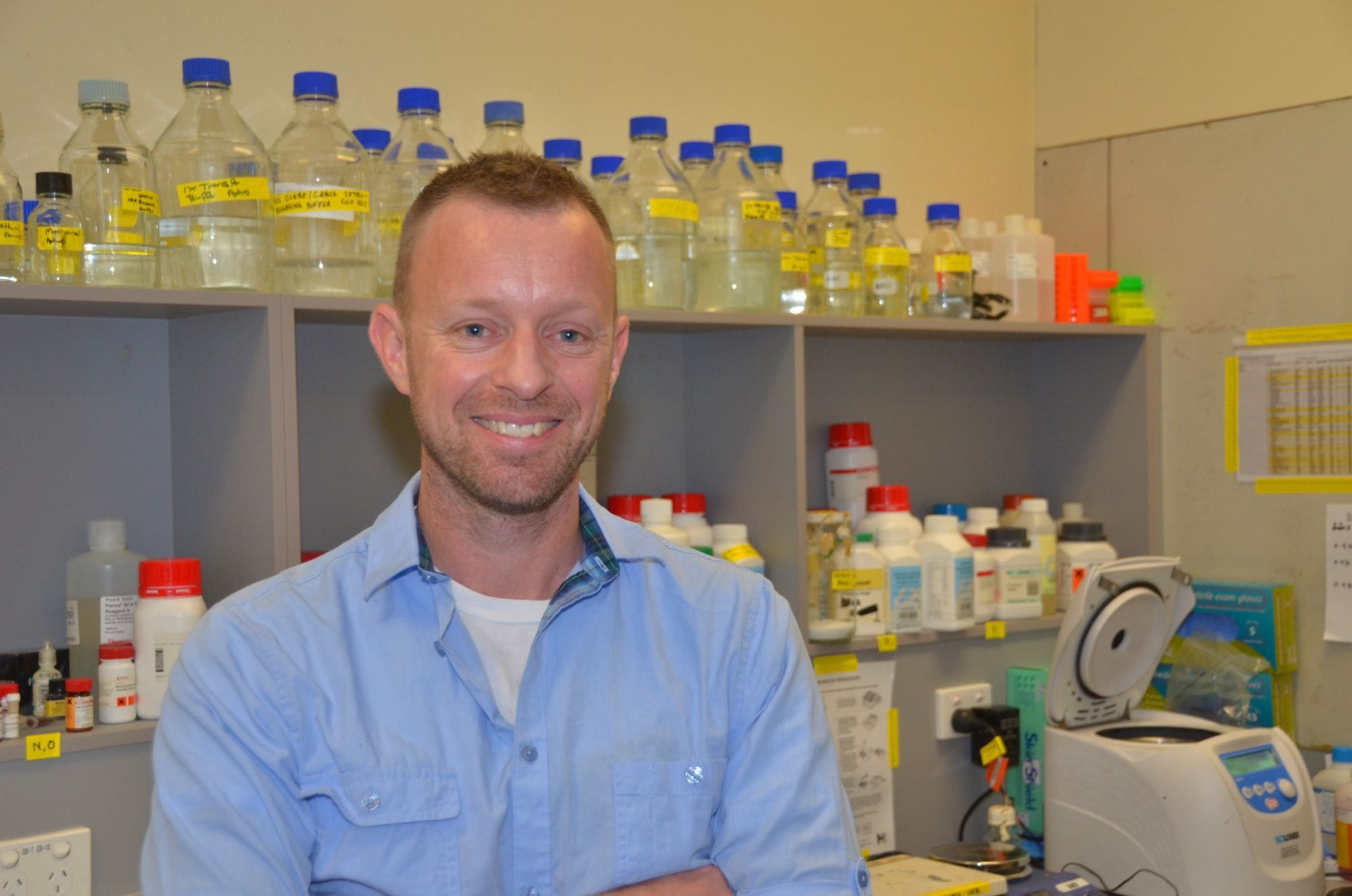 <p>University of Melbourne's, Dr Peter Crouch, says swallowing a cheap copper compound may improve movement in those living with motor neurone disease, as well as significantly extend life.</p>
