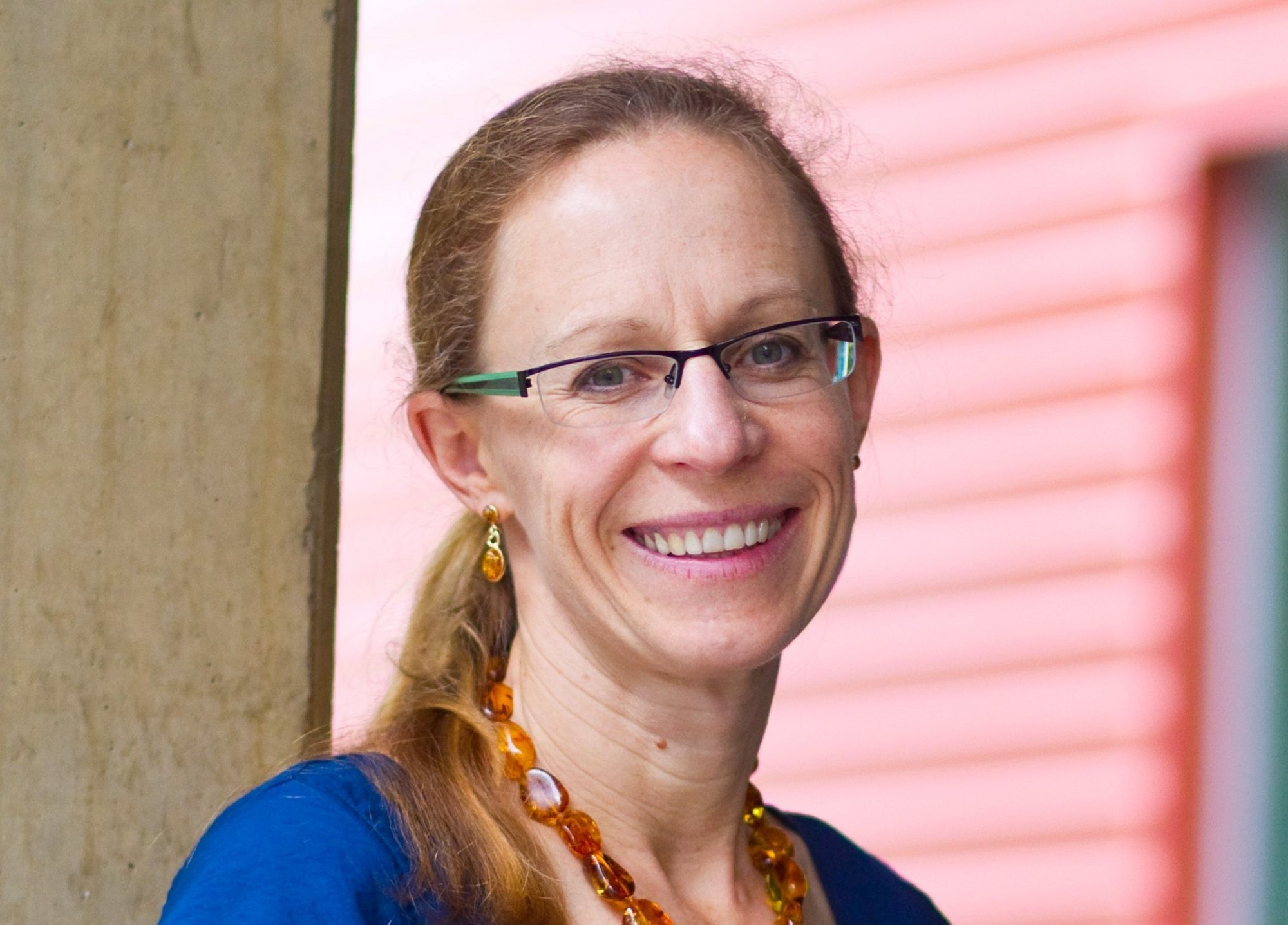 <p>Associate Professor Monika Janda has found a video which shows older men how to check their skin for melanoma and other skin cancers.</p>
