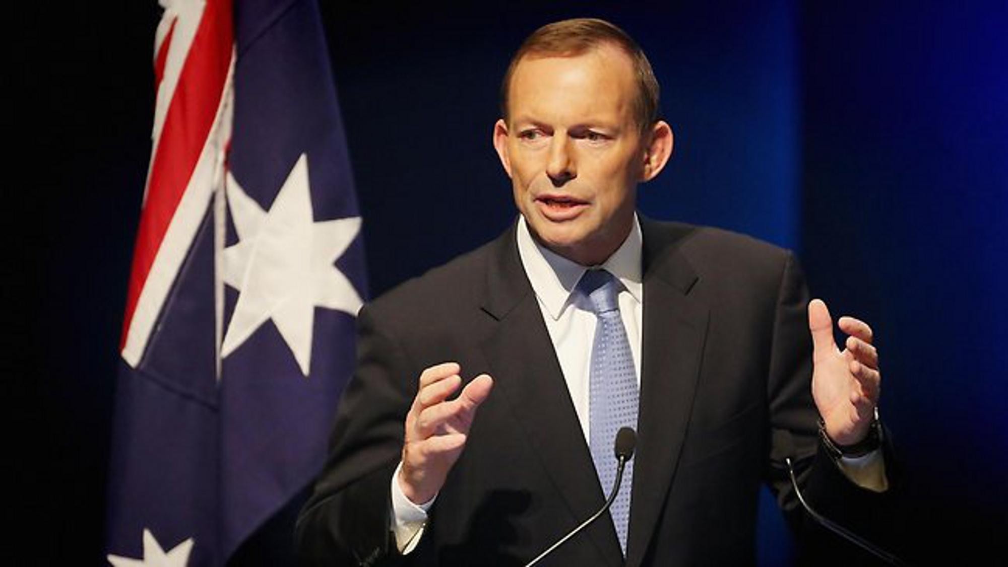 <p>A new report supports calls for Prime Minister Tony Abbott and his government to prepare a comprehensive review evaluating pension, superannuation, taxation and mature workforce issues.</p>

