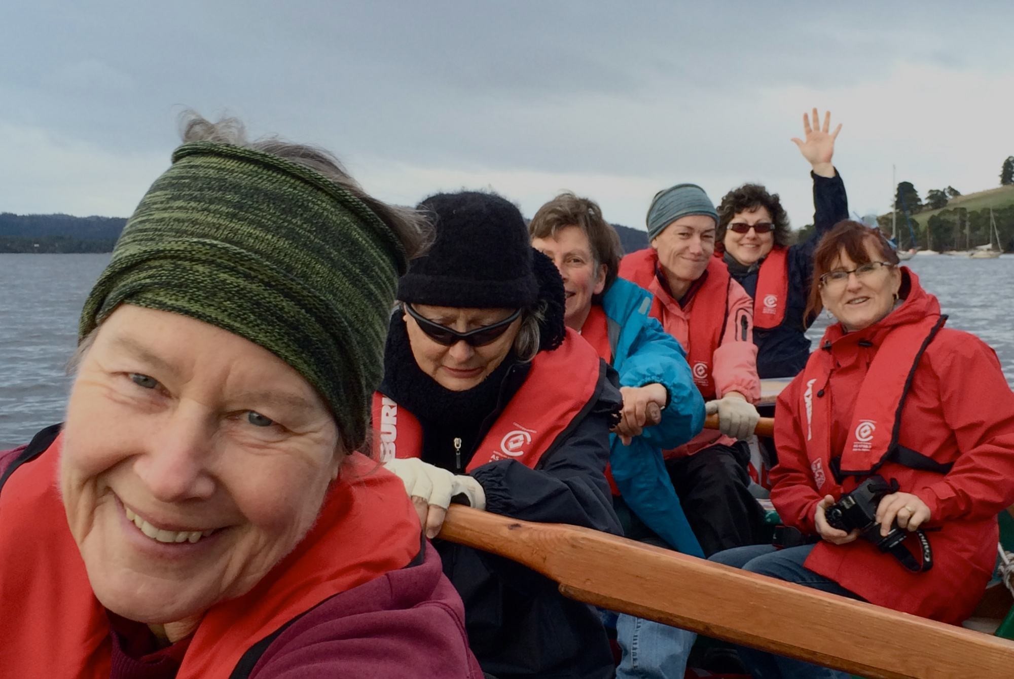<p>Di Harris (front) remains part of her Tasmanian rowing group, Women on Water, despite her dementia diagnosis.</p>
