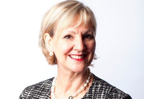 <p>Alzheimer’s Australia Victoria chief executive, Maree McCabe, calls for the state government to invest three million dollars to create a 'dementia friendly' Victoria.</p>
