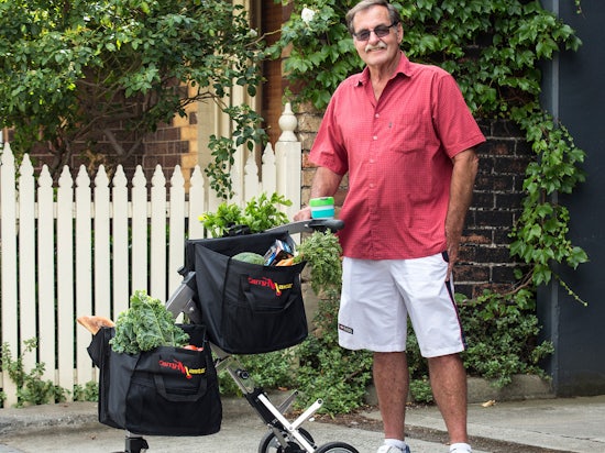 <p>Transport your shopping with ease thanks to the CarryMaster (Source: CarryMaster)</p>
