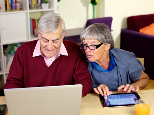 Link to Senior Australians receive access to free online eSafety courses article