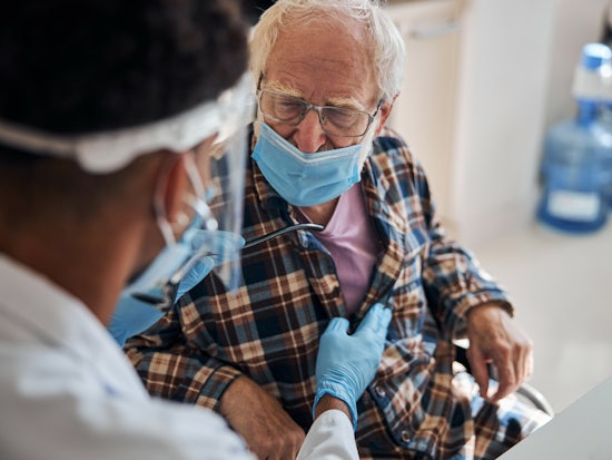<p>OPAN is calling on aged care providers and Governments’ to put strategies in place to ensure that aged care residents still have access to essential visitors during COVID-19. [Source: Shutterstock]</p>
