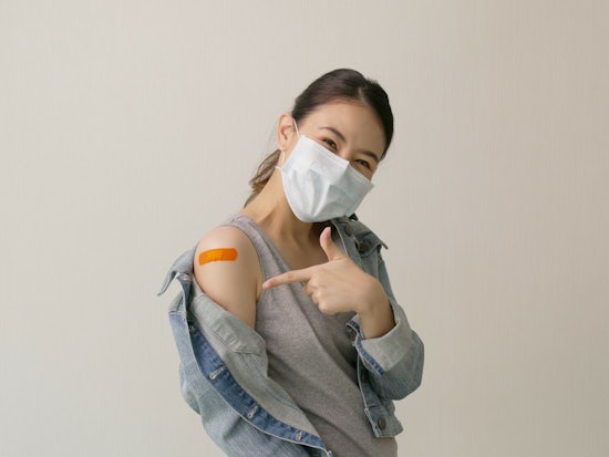 <p>The first dose COVID-19 mandate deadline is approaching for the in home and community workforce and the aged care industry is encouraging workers to get vaccinated. [Source: Shutterstock]</p>
