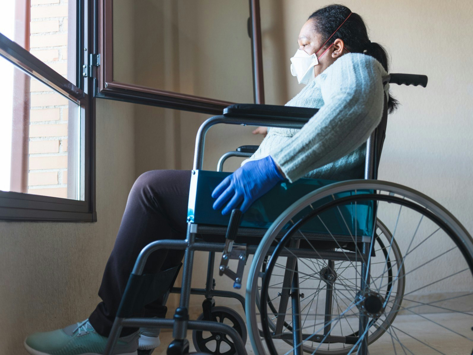 <p>More than 80 staff and clients of a NSW group home are self-isolating after a worker tested positive for COVID-19 before passing it on to three residents and another employee. [Source: Shutterstock]</p>
