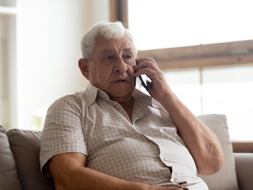 Link to New COVID-19 hotline for older Australians launches article