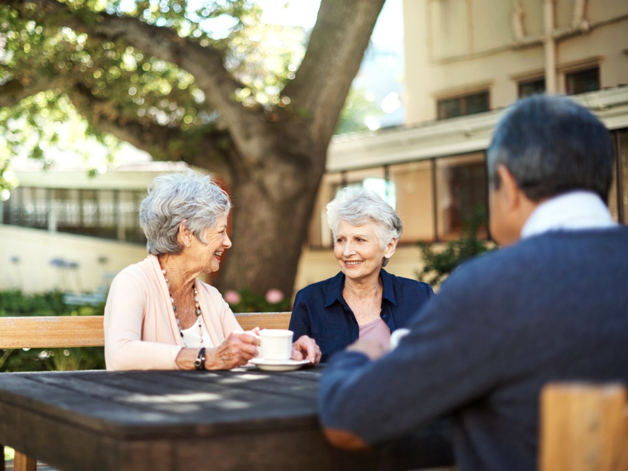 There are a number of retirement village alternatives available in Australia that can give you a retirement village like lifestyle. [Source: iStock]
