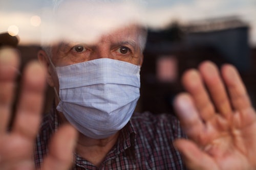 Link to 1 in 7 older Australians felt mental health worsen during pandemic article