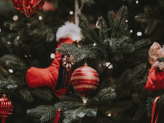 <p>We wish you a connected and heartfelt holiday season. [Source: Unsplash]</p>
