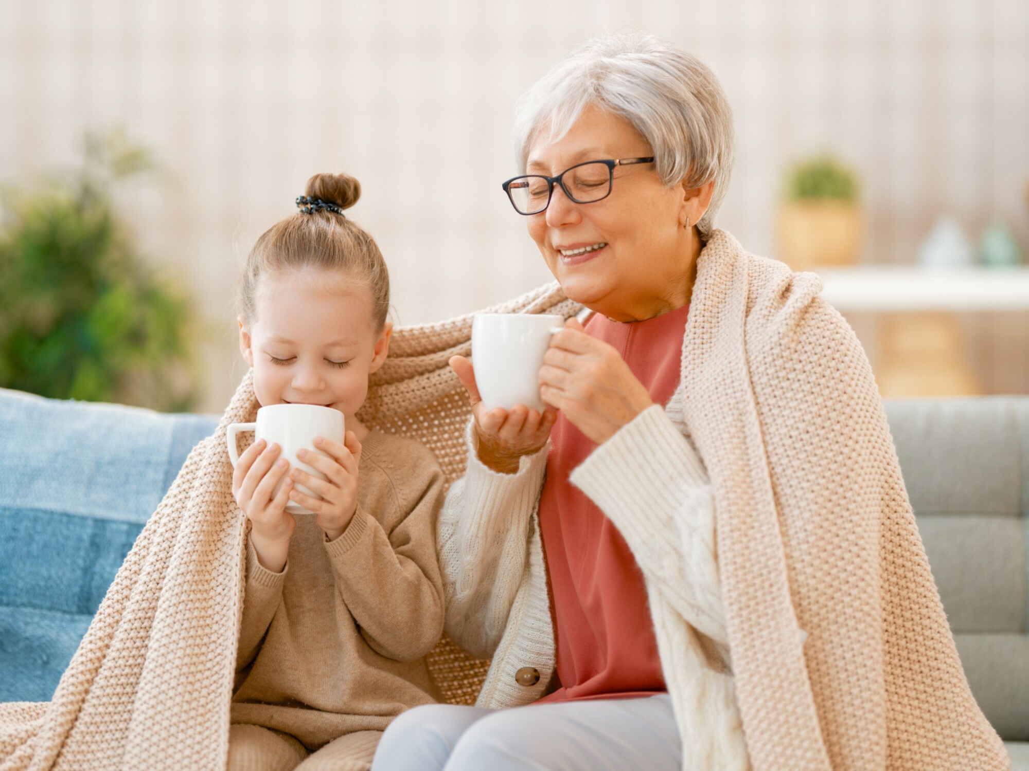 Your body is better able to fight off infections and viruses when it is at a comfortable temperature. [Source: iStock]
