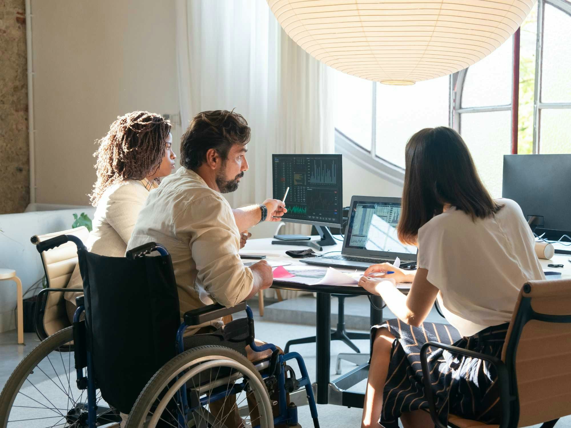 The Government has launched an investigation into the Disability Employment Services (DES) Star Ratings system after it discovered a coding error has impacted the ratings awarded to some providers.

