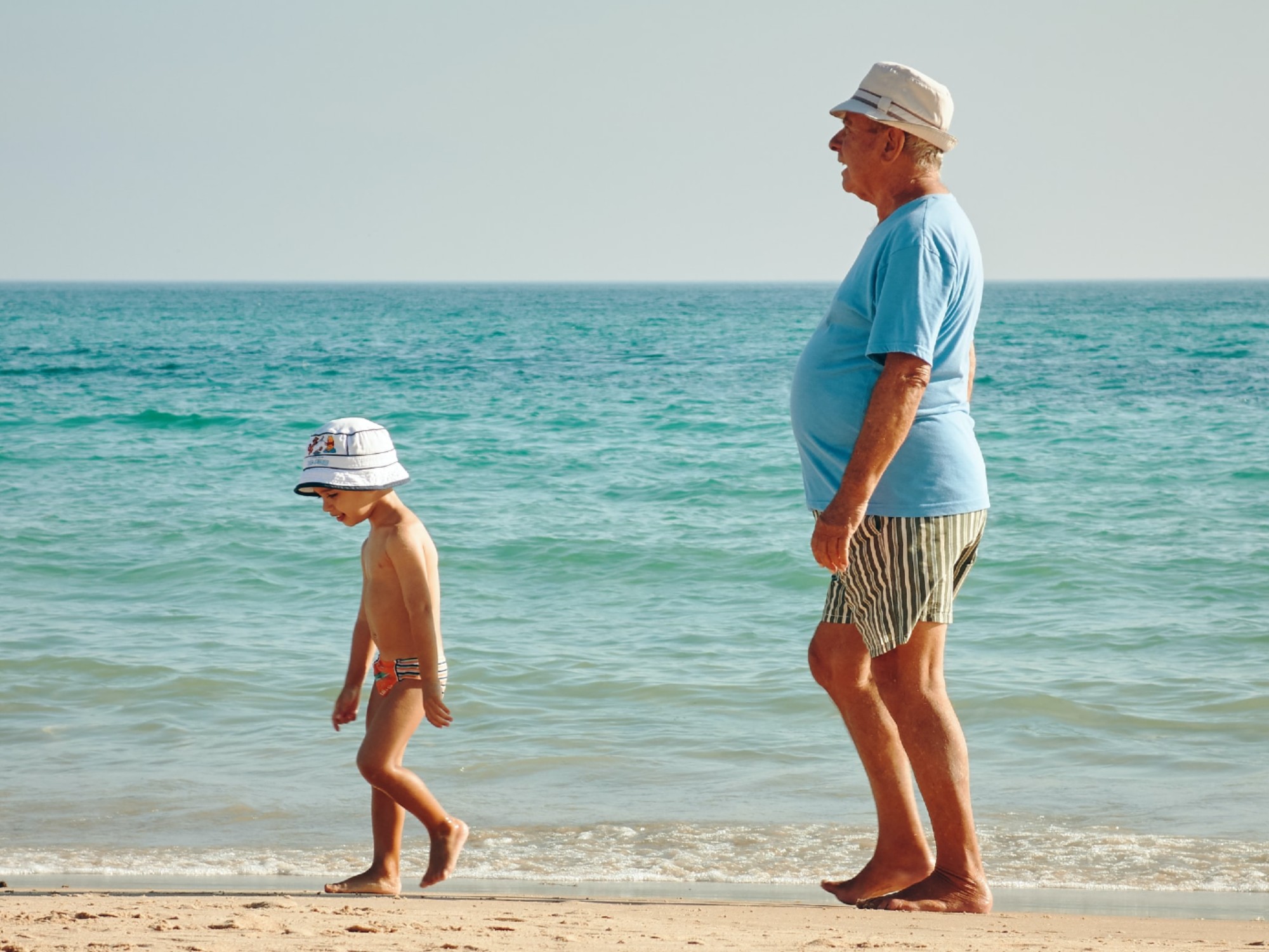 Going to the beach is a great summer activity, but there are some safety tips you should remember. [Source: Unsplash]
