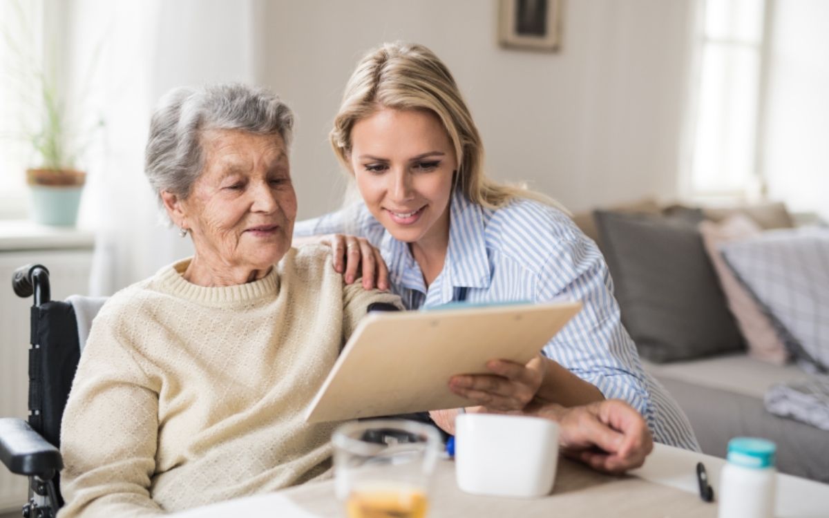 Calm, safe and supported: positive behaviour support for seniors with dementia or anxiety