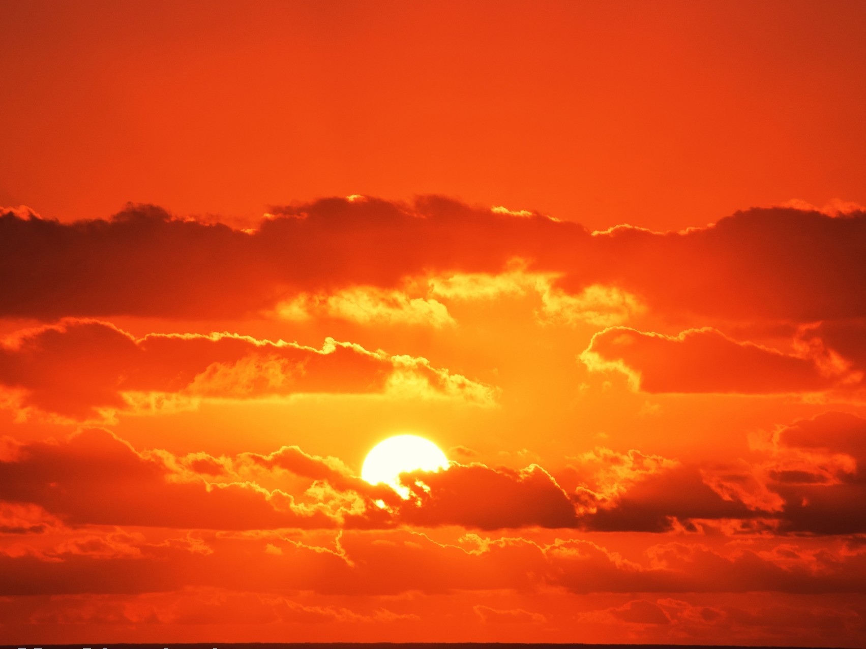 There are a number of ways you can prepare your home and yourself for hot weather this year. [Source: iStock]
