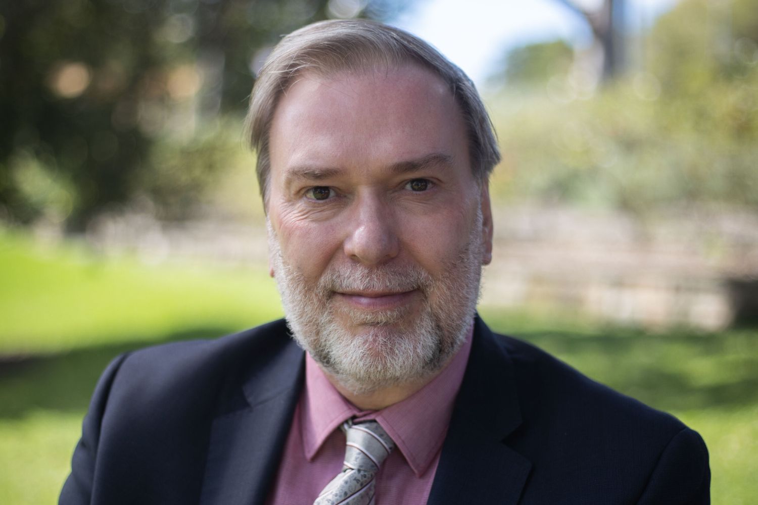 Link to Standard protocol to call police to aged care homes: says expert article