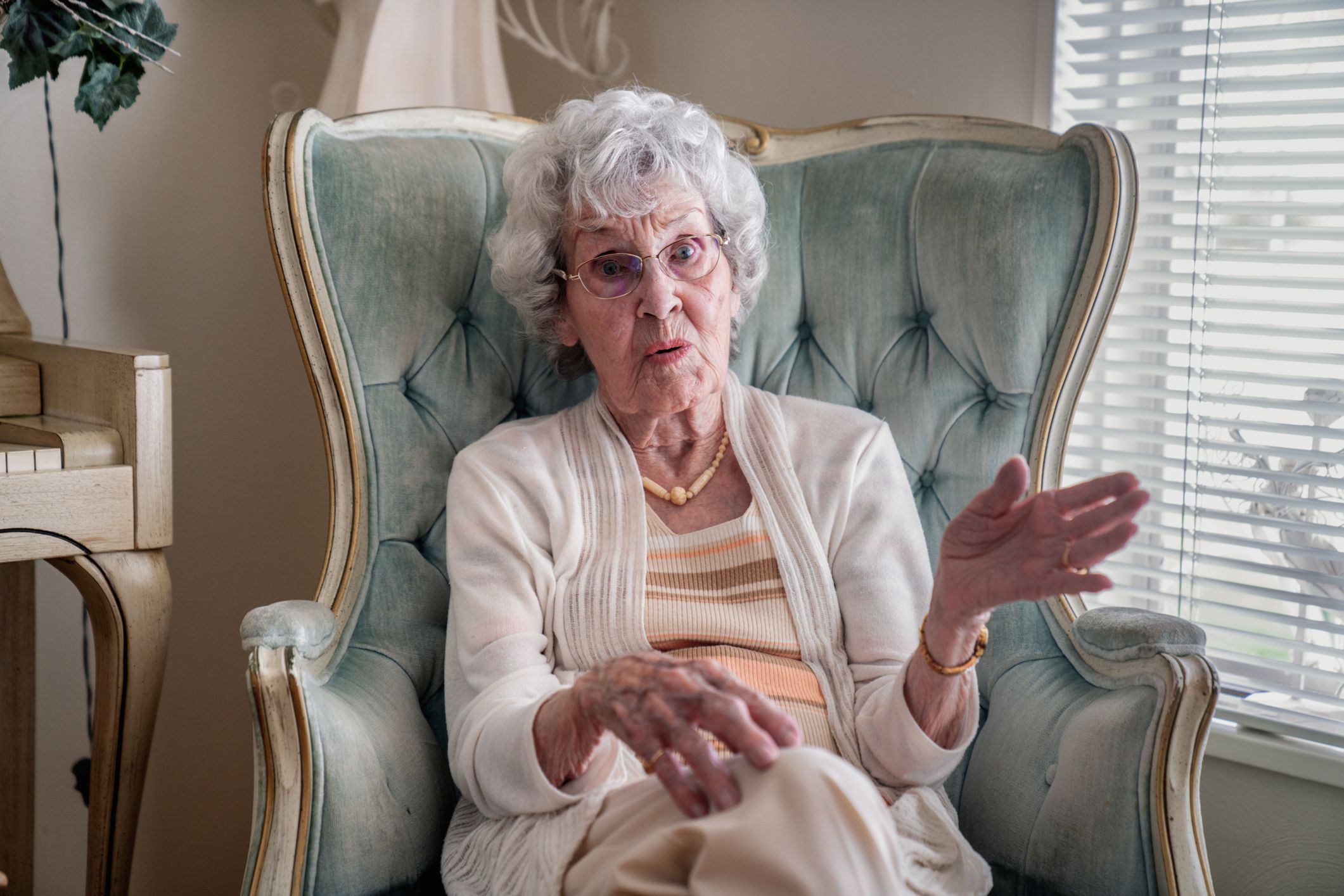 Link to Helping seniors stay safe and independent with 24-hour home care article