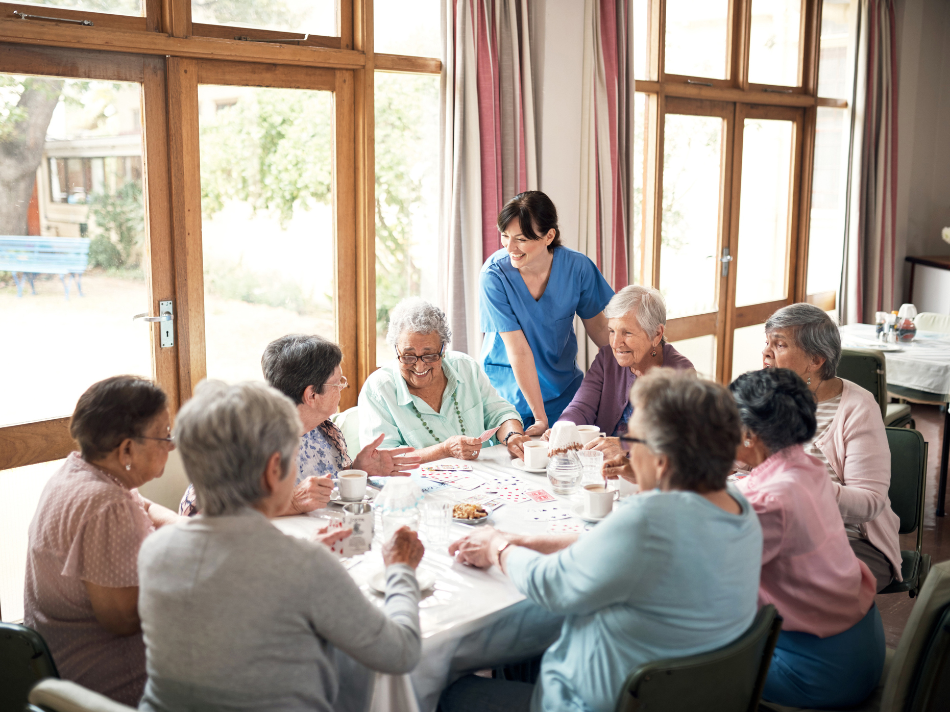 Building close relationships in aged care is crucial to enjoying your stay in your new nursing home. [Source: iStock]
