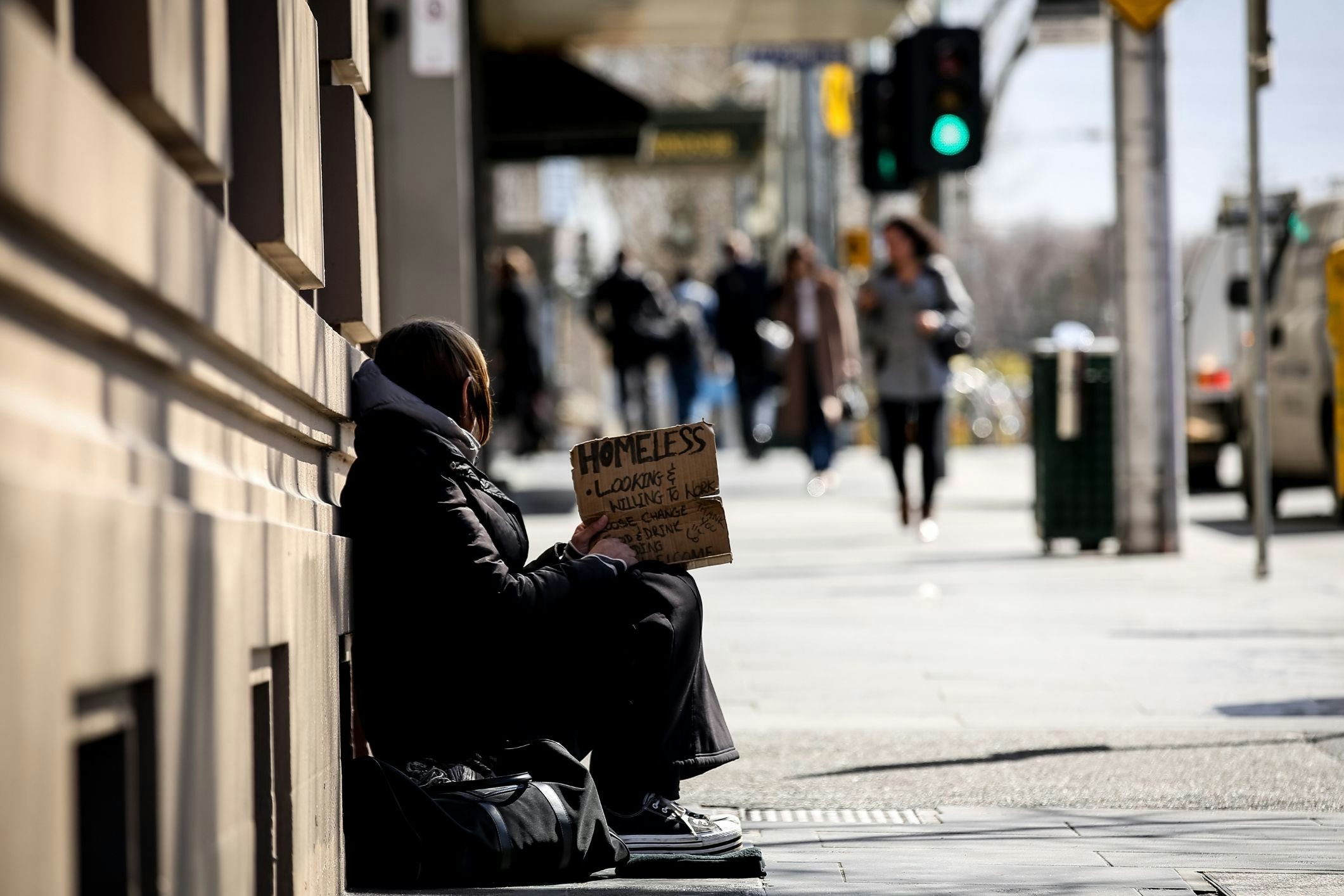 <p>Organisations such as Orange Sky provide free services to Australians experiencing homelessness. [Source: Shutterstock]</p>
